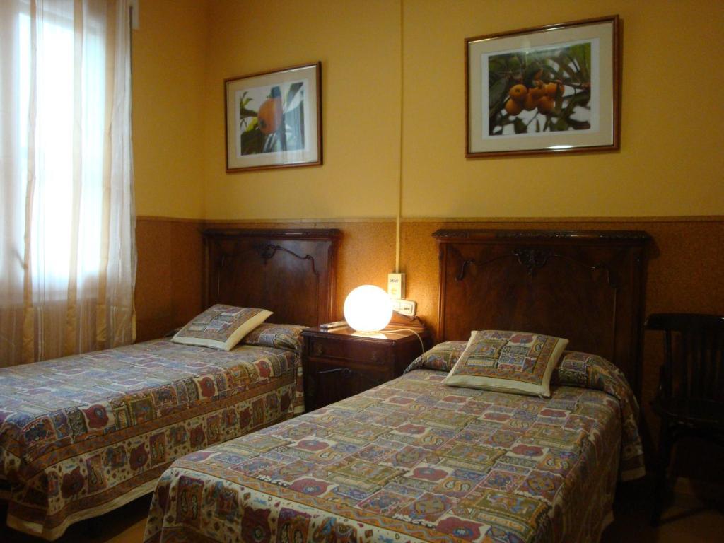 Hostal Valls Barcelona Exterior foto